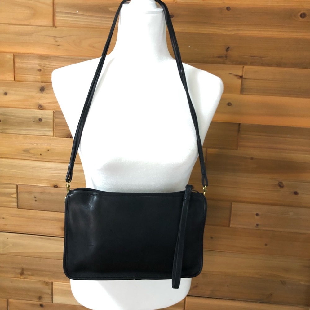 Vtg Bonnie Cashin era Coach convertible black purse New York